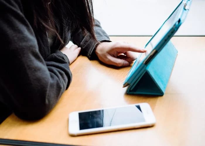 Business Finance Ebook - Startup Fundraising Guide