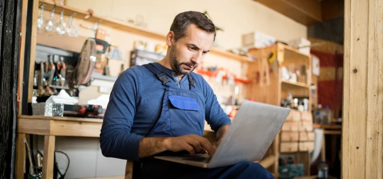 Small Business Website Statistics 2026: Adoption, Sales, Platforms & Security